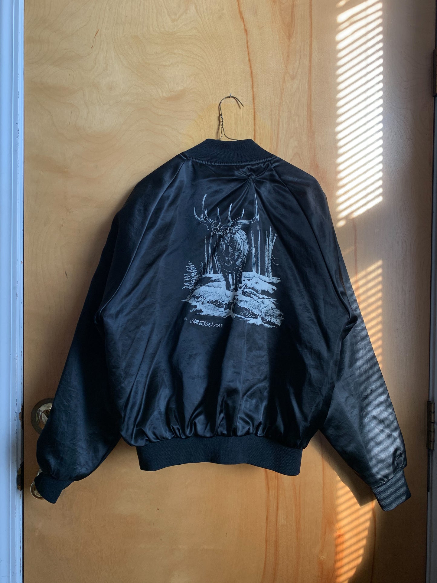 80s Buck Painting Nylon Bomber (unisex M-L)