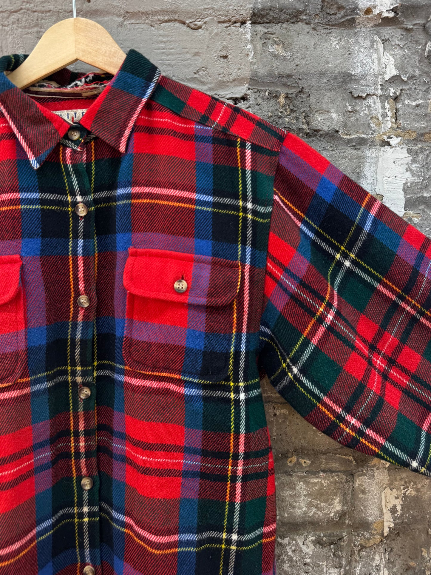 Vintage 90s Chunky Plaid Flannel Button Down (M)