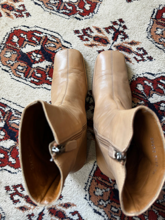 Vintage Soft Leather Square Toe Ankle Boots (10)