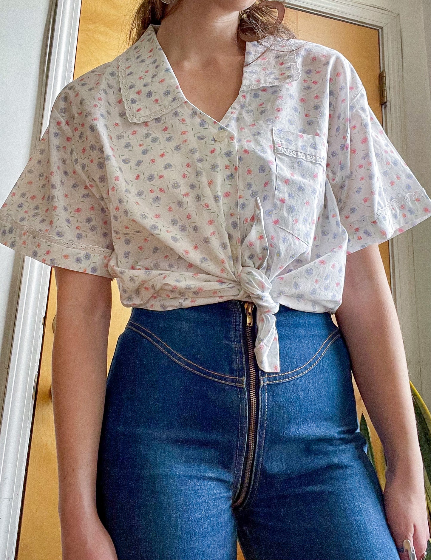 80s Cute boxy Floral Button Down (L-XL)