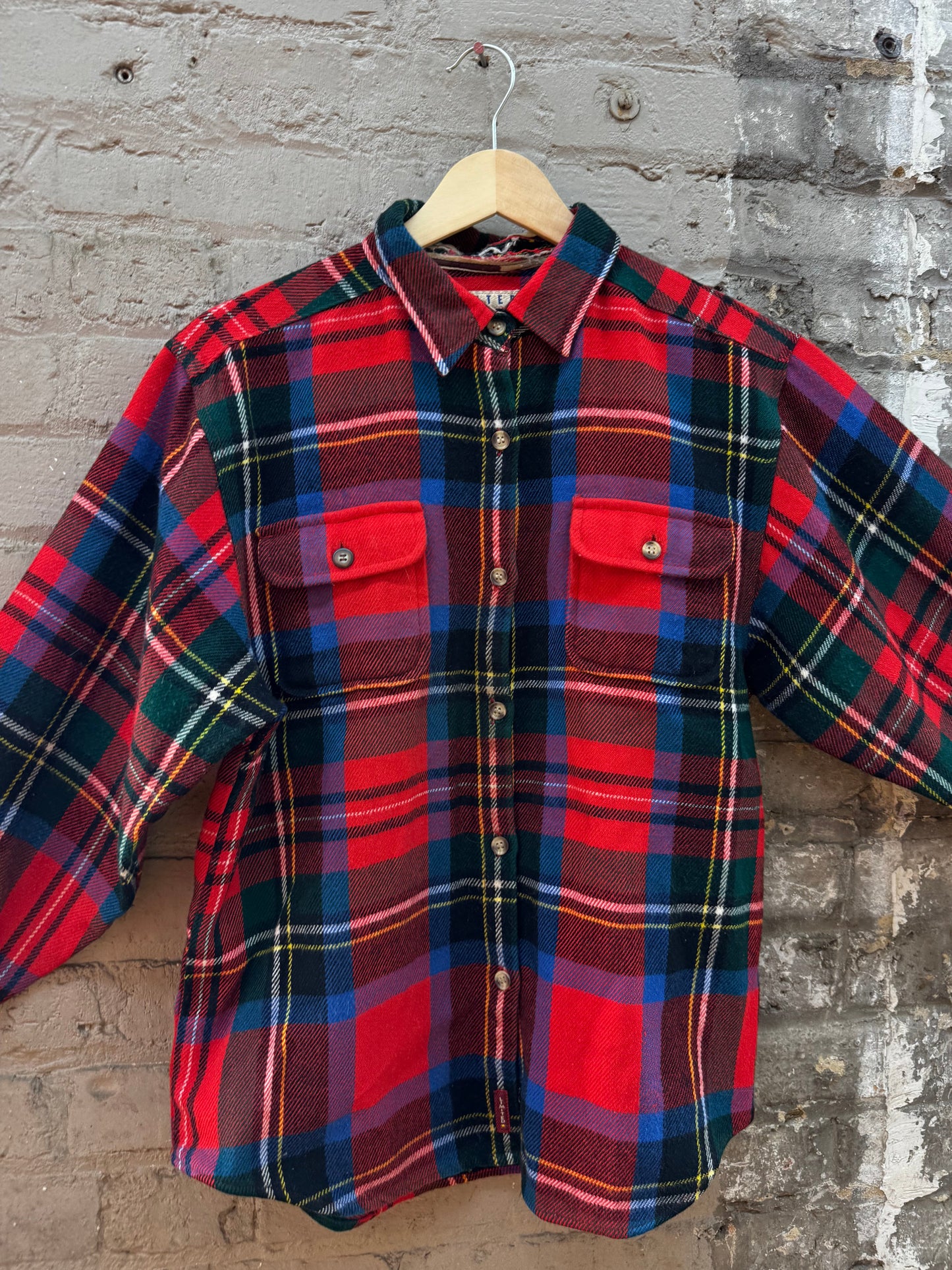 Vintage 90s Chunky Plaid Flannel Button Down (M)