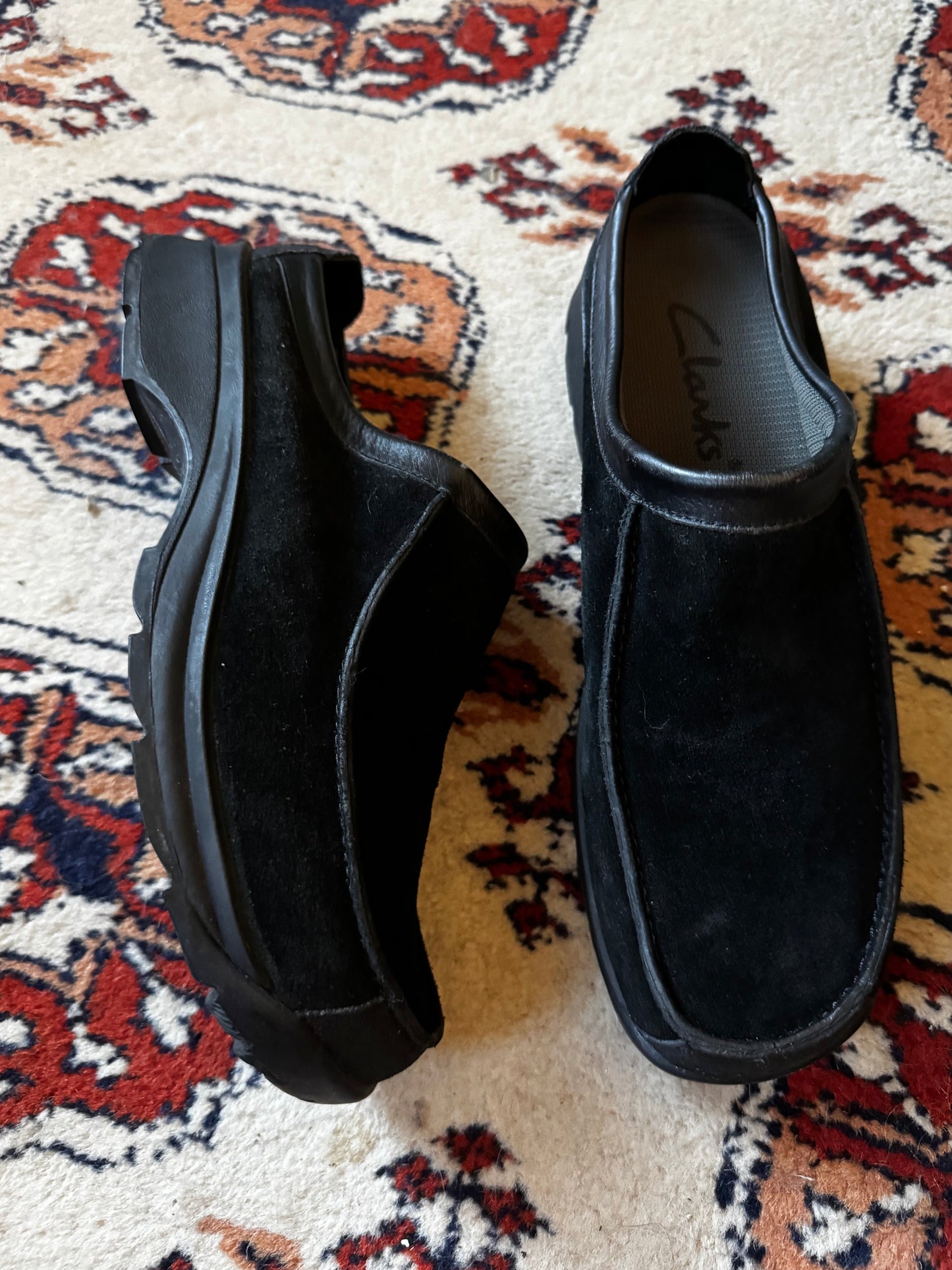 Vintage 90s Clarks Black Suede Wallabee Slip Ons (9/9.5)