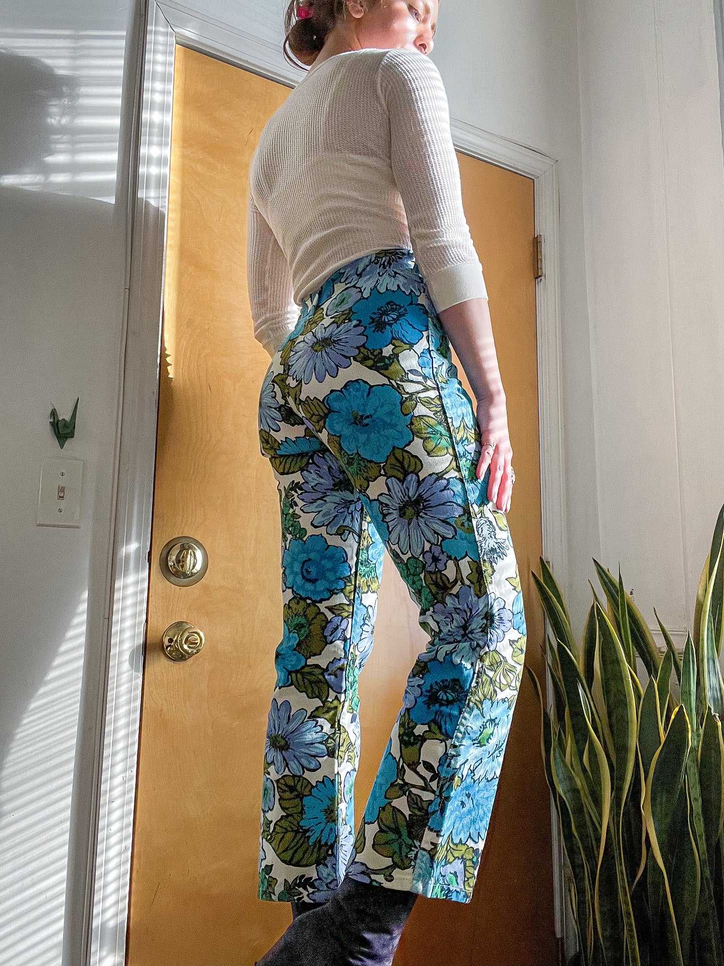 Vintage 60s Sanforized Painted Flower Jeans (25- 26”W)