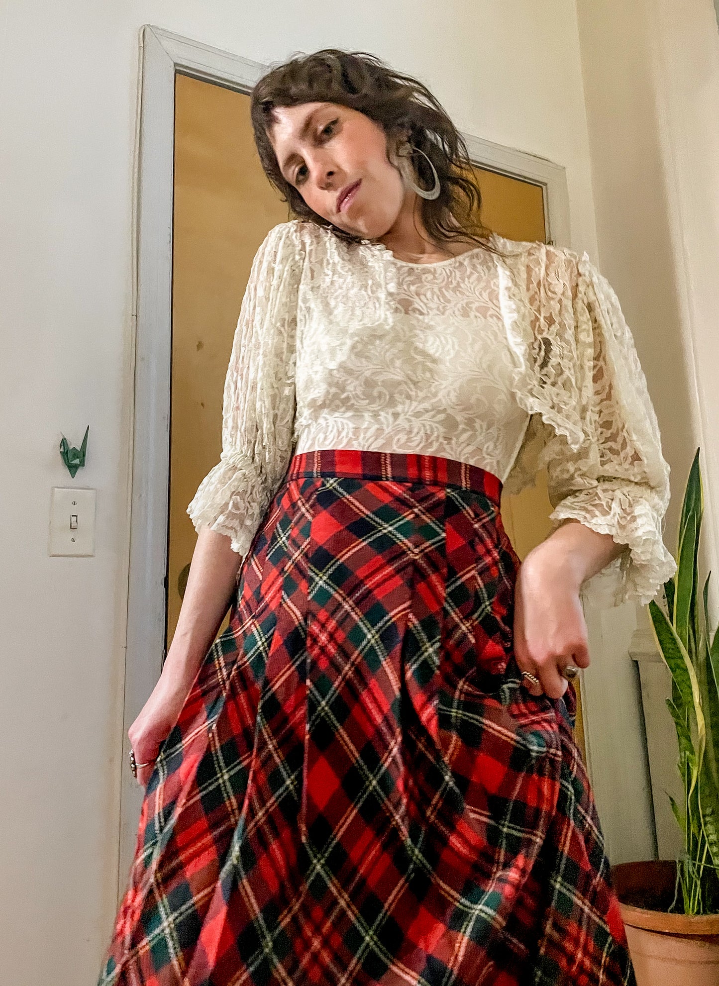 Early 80’s Pleated Tartan Plaid Midi Skirt (28-29”W)