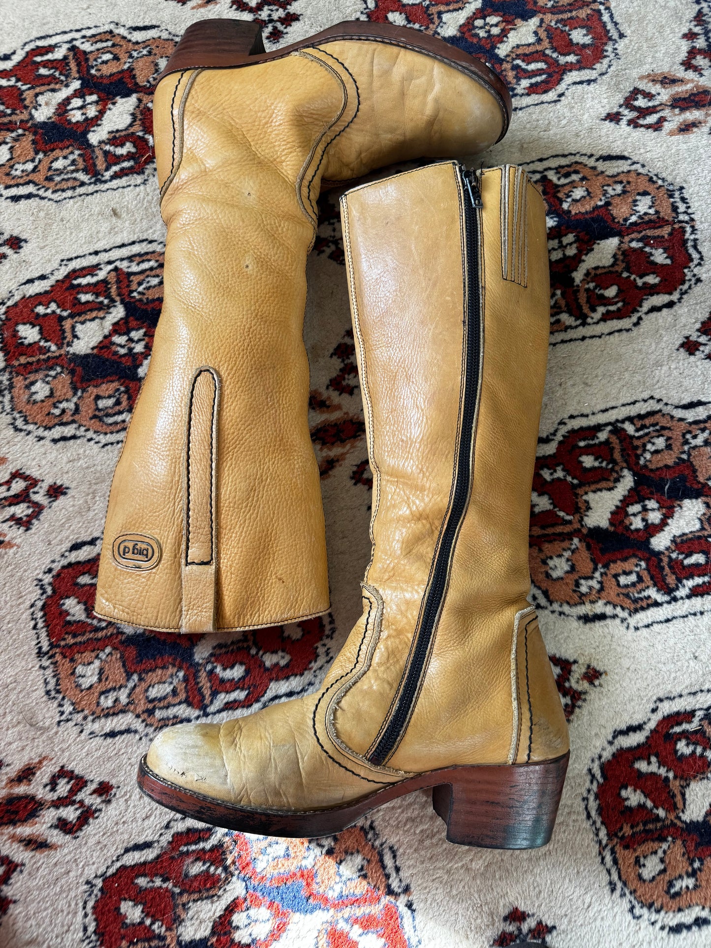70s Butterscotch Leather Knee High Boots (9)