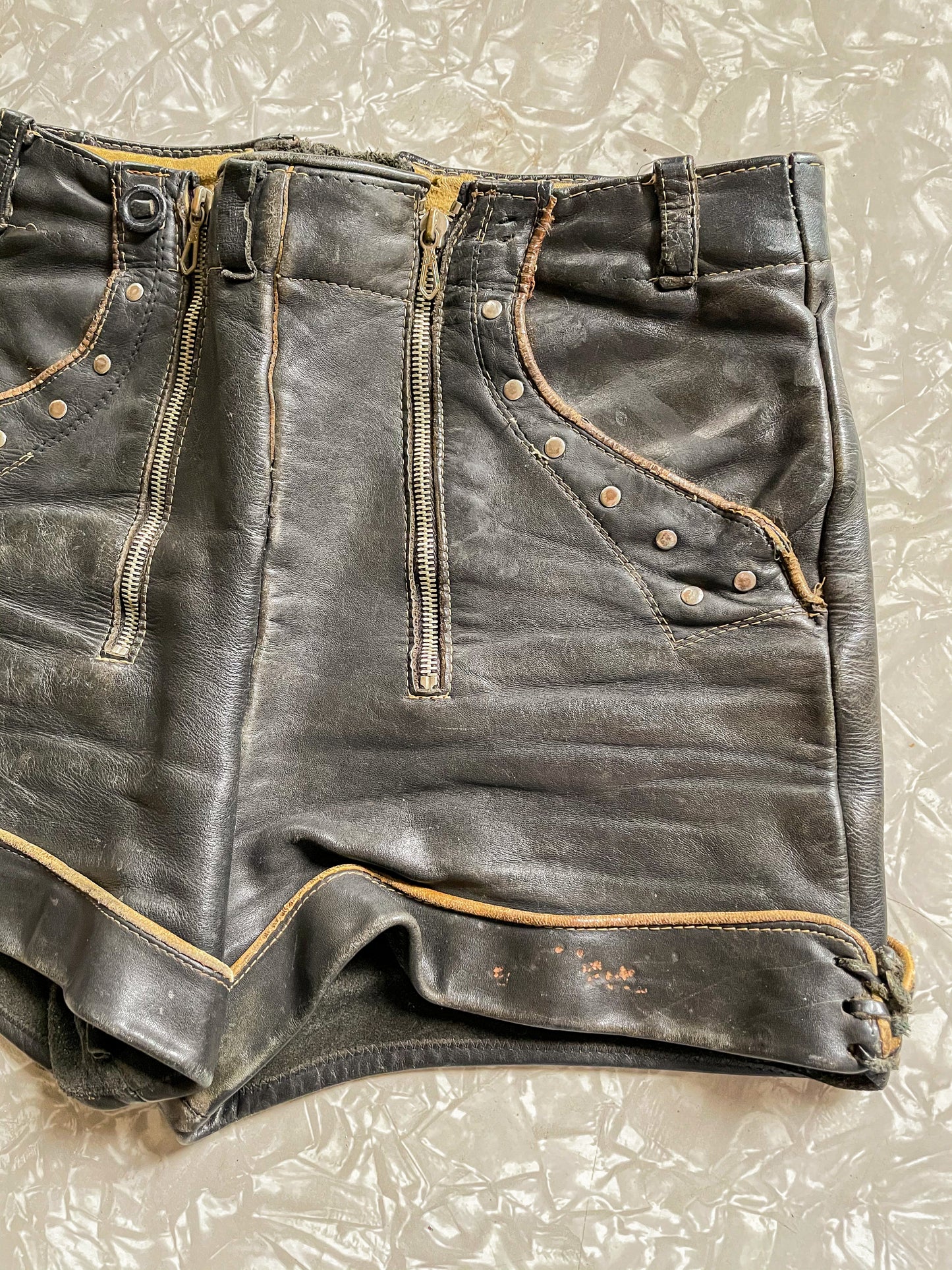 RARE Vintage Double Zipper German Style Leather Shorts (S)