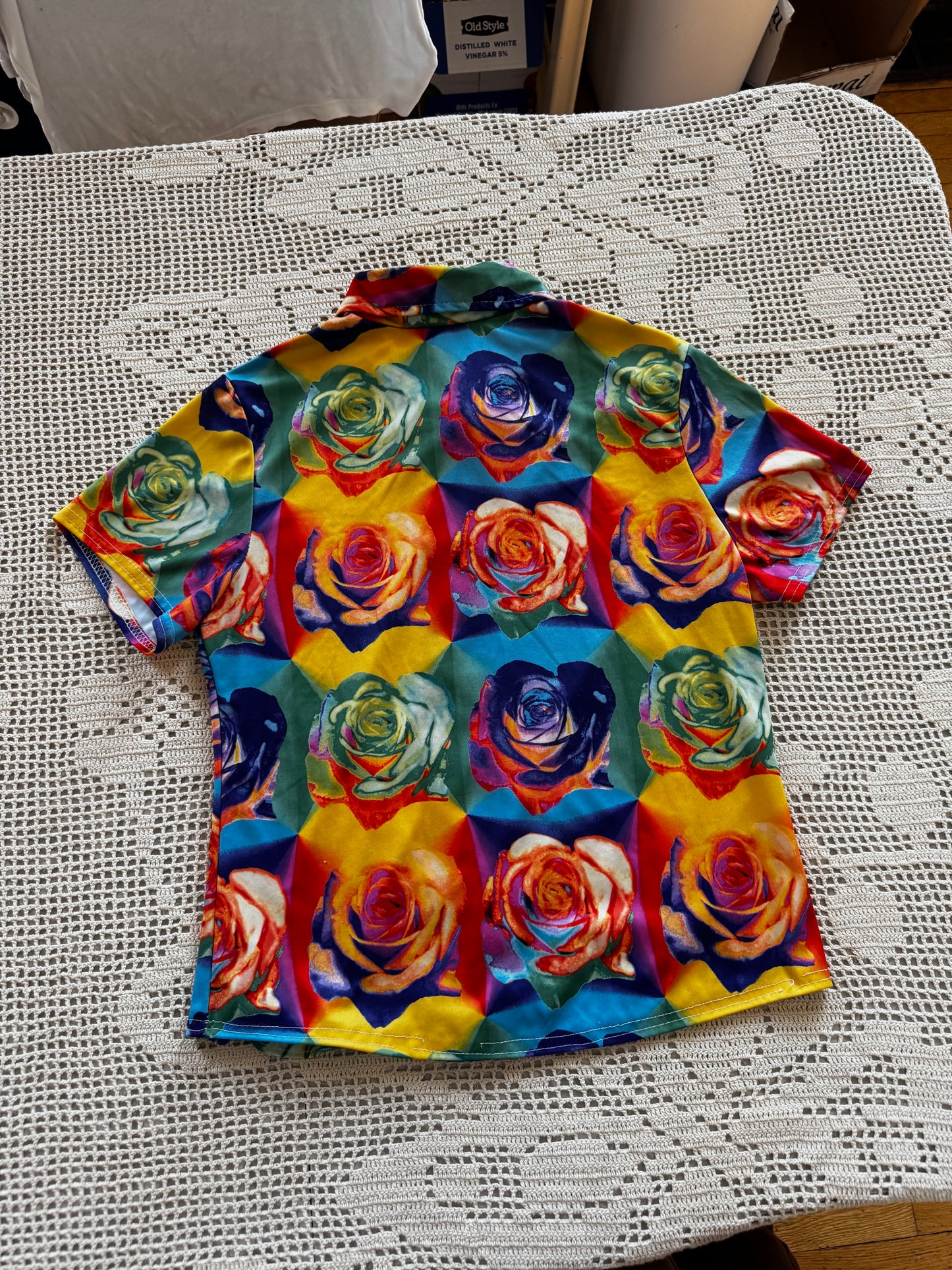 y2k Digital Art Rose Print Short Sleeve Button Down (M)