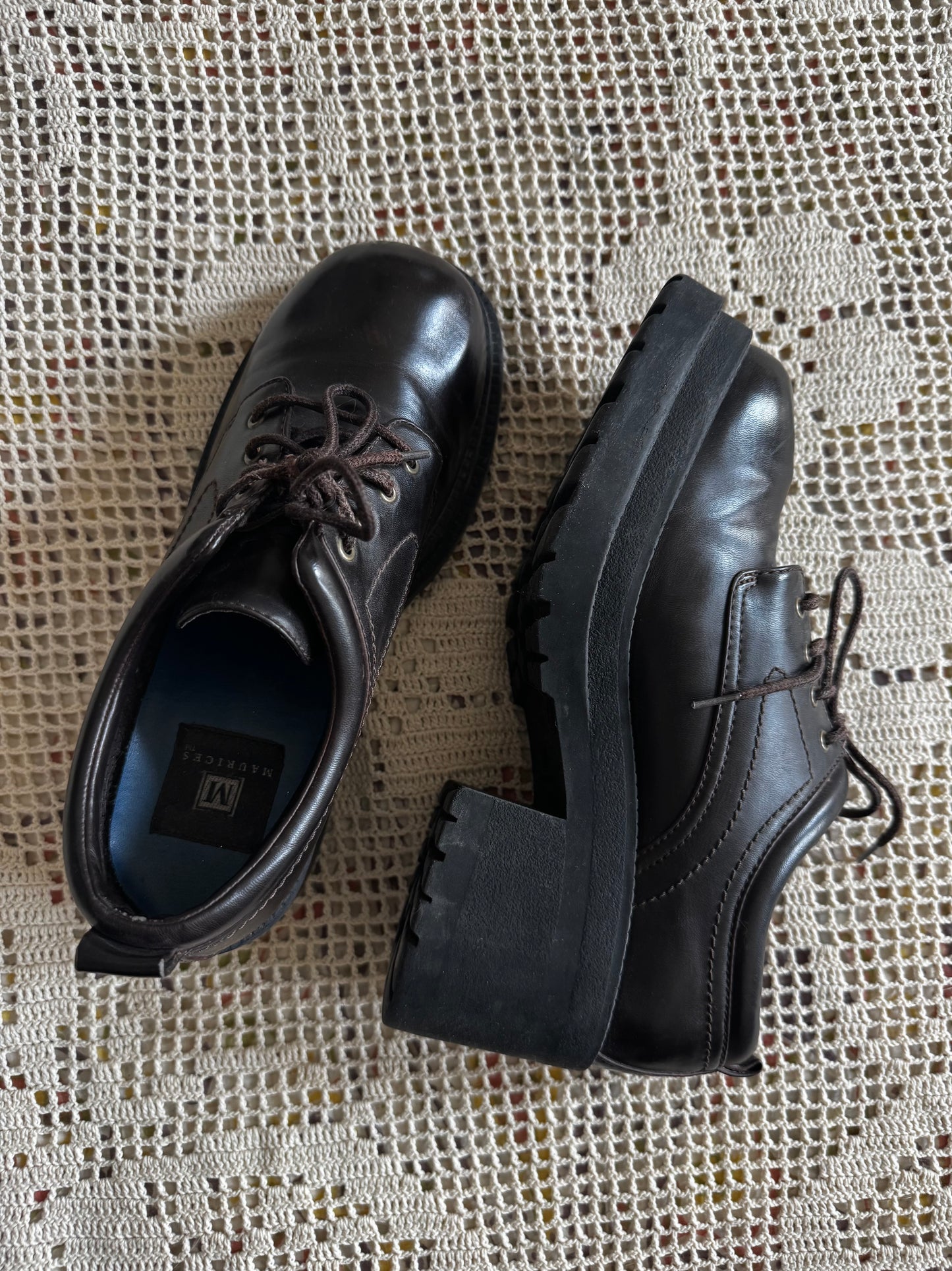 Vintage 90’s Chunky Platform Laceup Oxfords (W9)