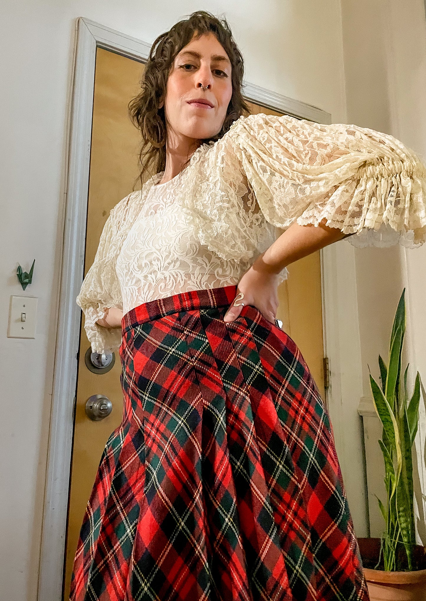 Early 80’s Pleated Tartan Plaid Midi Skirt (28-29”W)