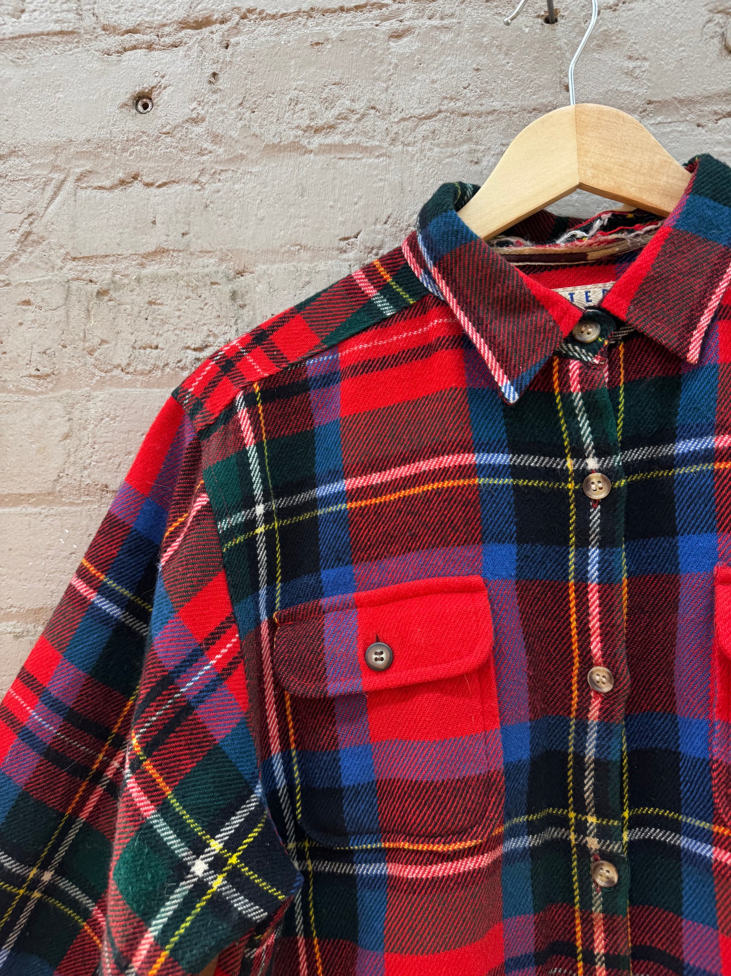 Vintage 90s Chunky Plaid Flannel Button Down (M)