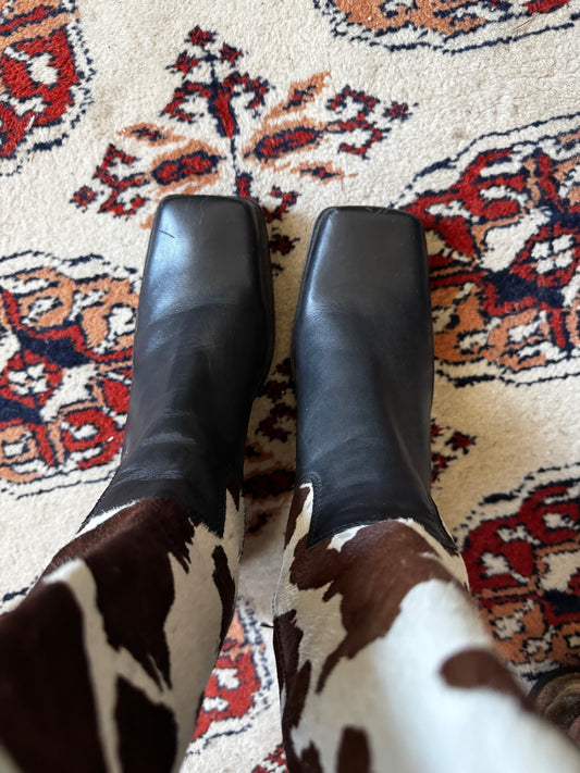 Vintage 90s Cow Print Pony Hair Knee High Boots (9)