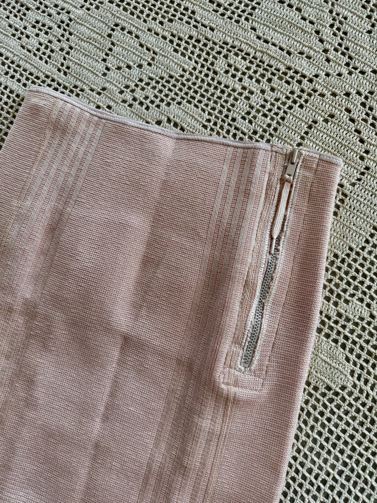 50s Blush Pink Stretchy Girdle Skirt (XS/S)