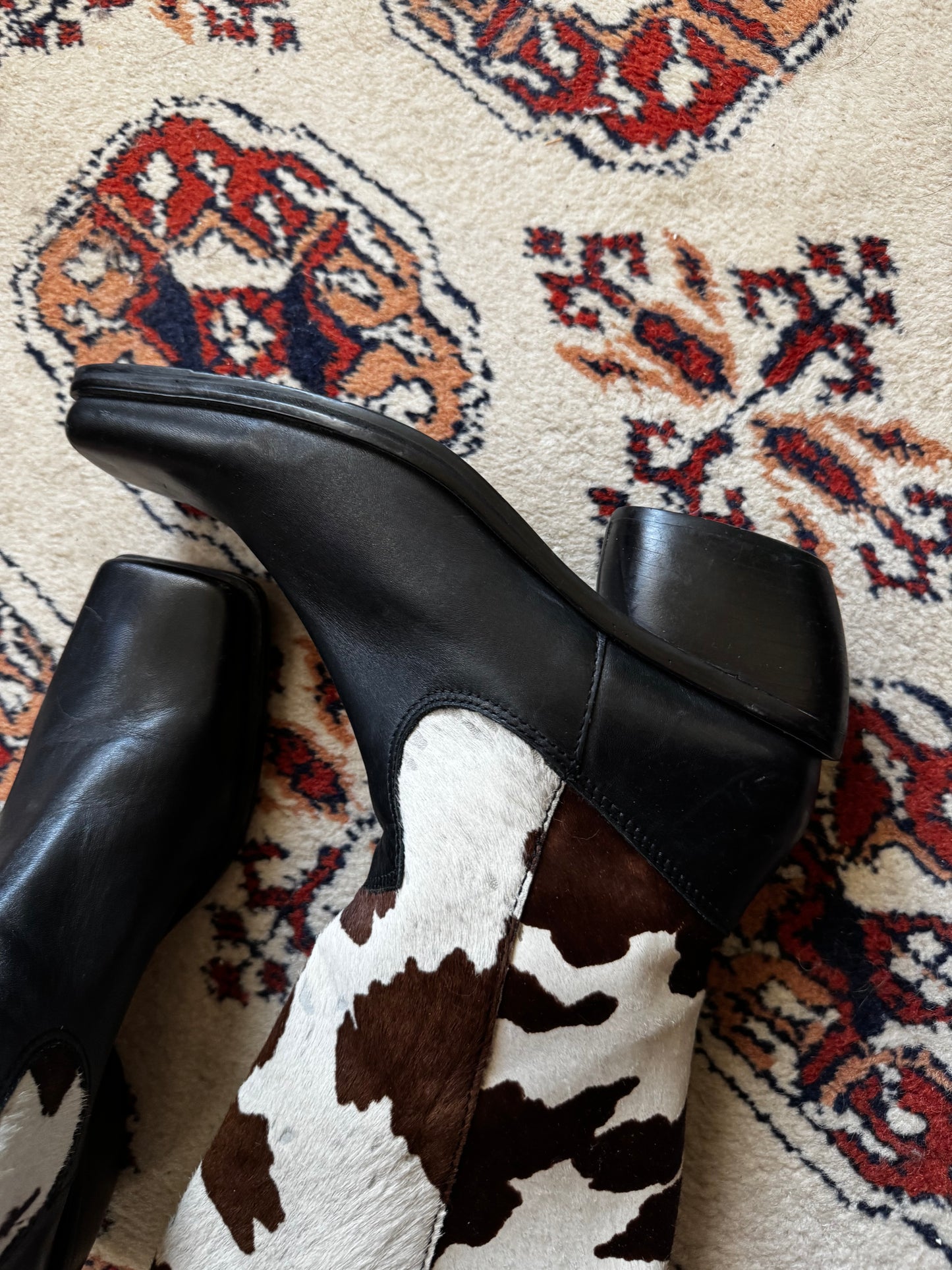 Vintage 90s Cow Print Pony Hair Knee High Boots (9)