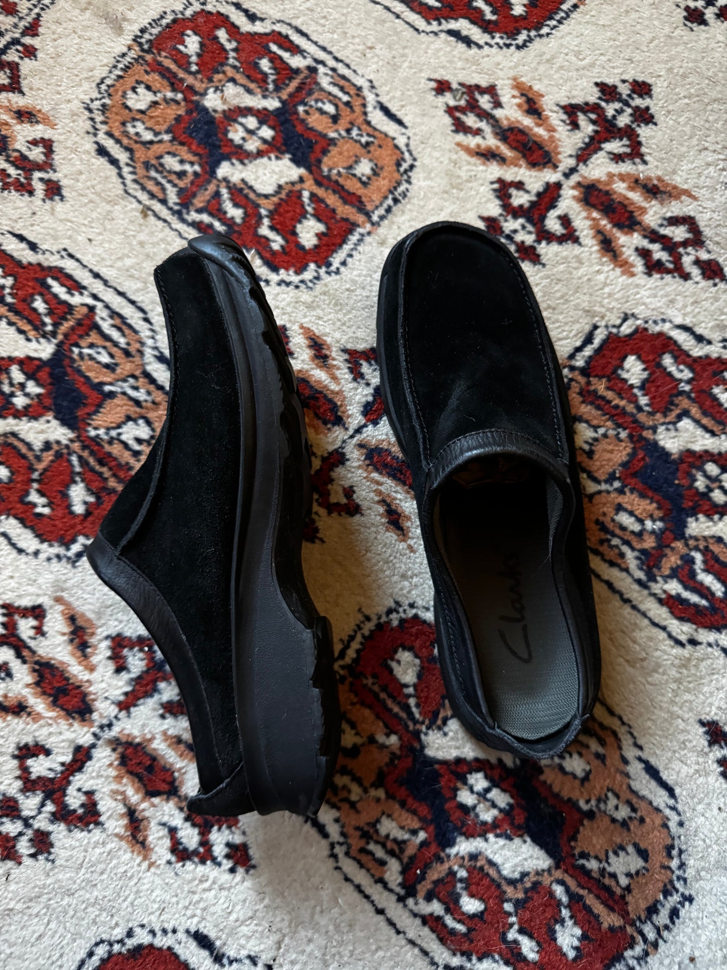 Vintage 90s Clarks Black Suede Wallabee Slip Ons (9/9.5)